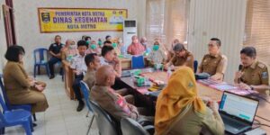 Dinkes Kota Metro Gelar Pertemuan Implementasi Penggunaan Aplikasi Monitor KTR di Kota Metro