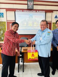 Studi Tiru ke Sleman: Strategi Dinkes Kota Metro Tingkatkan Kualitas Layanan Puskesmas”