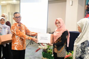 Dinas Kesehatan Kota Metro Kembali Berprestasi: Sabet Dua Kategori di Ajang Germas 2024”